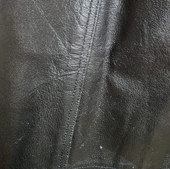 Black Leather Biker Vest Sz 48 - Picture 10 of 11